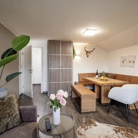 Διαμέρισμα Haus Adler By Alpine Host Helpers Βέστεντορφ