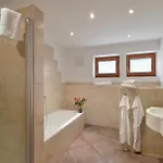 Haus Adler By Alpine Host Helpers Apartment Westendorf